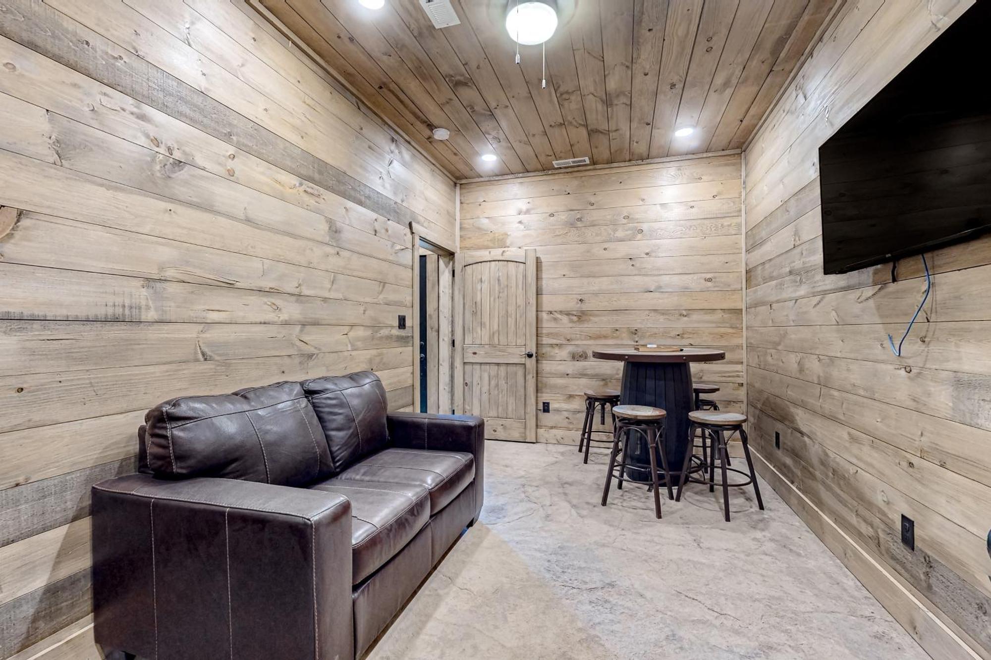 Valley Creek Castle Пиджен Фордж Екстериор снимка